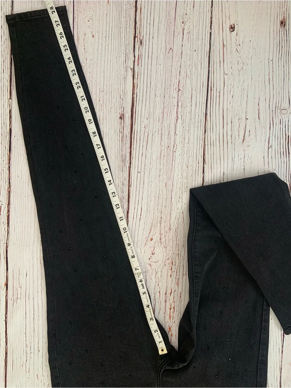 William Rast Black Perfect Skinny Jeans with Subtle Stud Detailing Size 28